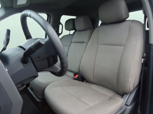 Used 2022 Ford F250 XLT w/ XLT Value Package image 27