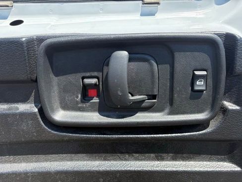 Used 2024 GMC Savana 2500 w/ Driver Convenience Package RWD image 7