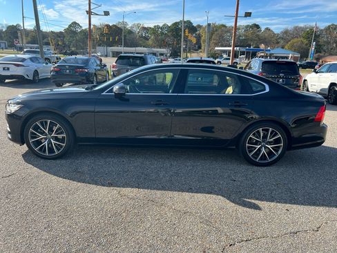 Used 2018 Volvo S90 T5 Momentum w/ Momentum Plus Package image 15