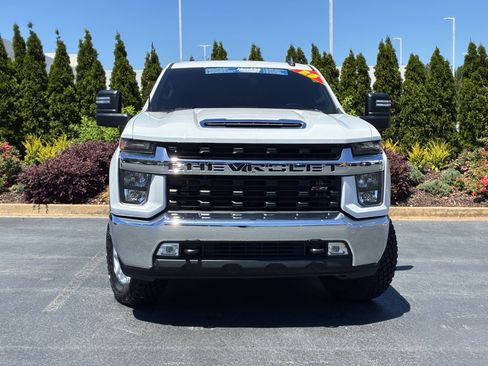 Used 2023 Chevrolet Silverado 2500 LT w/ Convenience Package AWD/4WD image 5