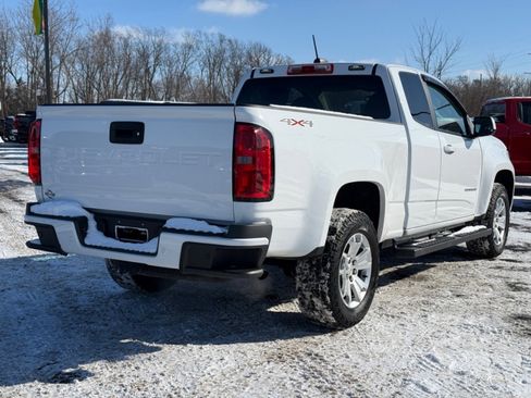 Used 2021 Chevrolet Colorado LT w/ Fleet Safety Package image 8