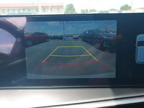 Used 2025 Kia Sorento S w/ Panoramic Sunroof Package FWD image 22
