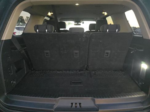 Used 2022 Ford Expedition XLT image 6