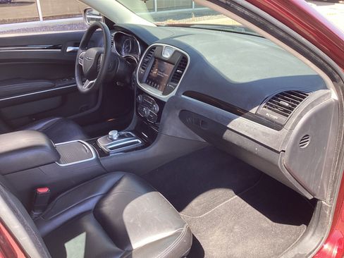 Used 2023 Chrysler 300 Touring L AWD/4WD image 15