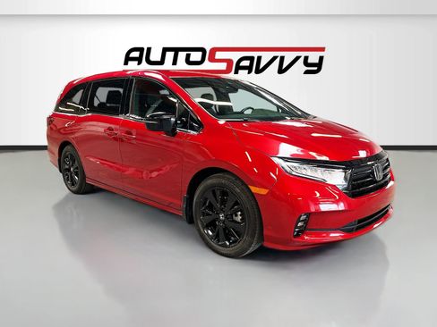 Used 2023 Honda Odyssey Sport image 1