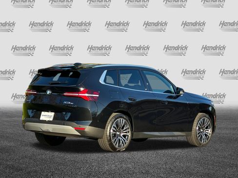 Used 2025 BMW X3 xDrive30i w/ Premium Package image 5