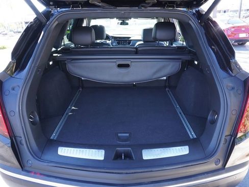 Certified 2025 Cadillac XT5 Premium Luxury image 8