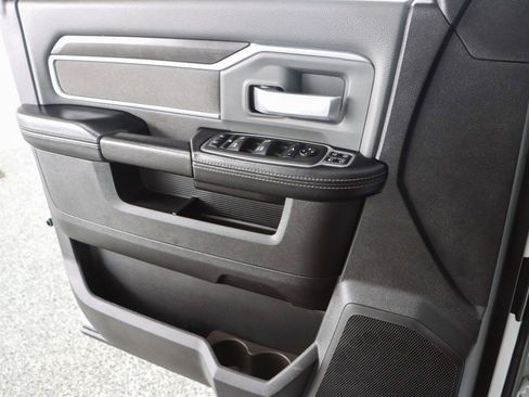 Used 2023 RAM 2500 Big Horn w/ Level 1 Equipment Group image 23