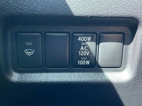 Used 2015 Toyota 4Runner SR5 Premium RWD image 18