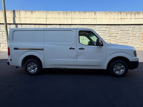 Used 2020 Nissan NV 1500 SV RWD image 5