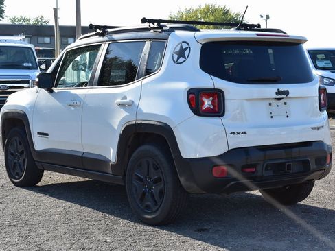 Used 2017 Jeep Renegade Trailhawk image 6