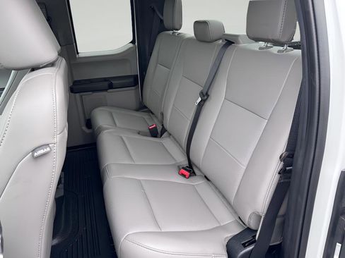 Used 2020 Ford F250 XL w/ STX Appearance Package image 32