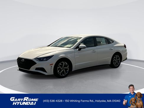 Certified 2022 Hyundai Sonata SEL w/ Cargo Package image 1