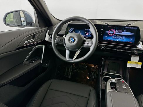 New 2026 BMW X2 xDrive28i w/ Technology Package image 23