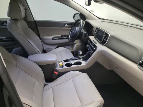 Used 2018 Kia Sportage EX w/ Option Group 040 FWD image 21