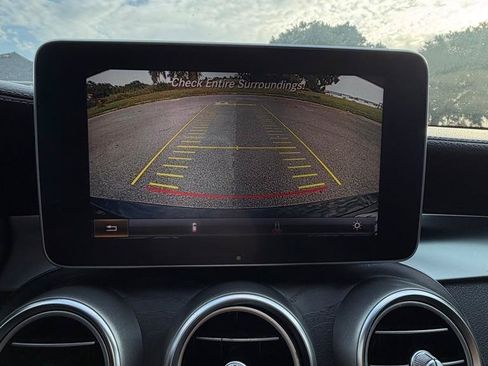 Used 2015 Mercedes-Benz C 300 4MATIC Sedan image 29
