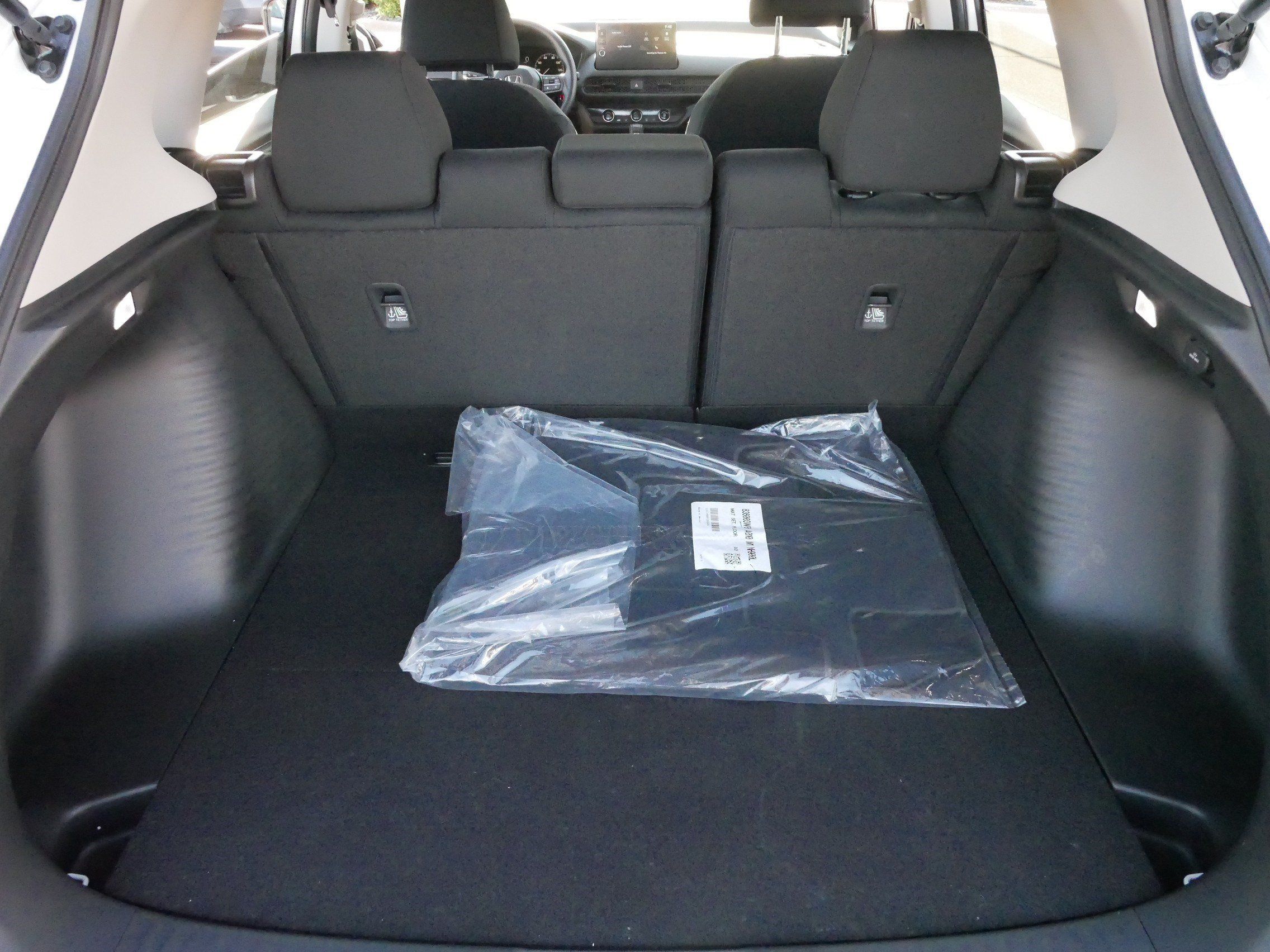 Used 2027 Honda HR-V LX image 18