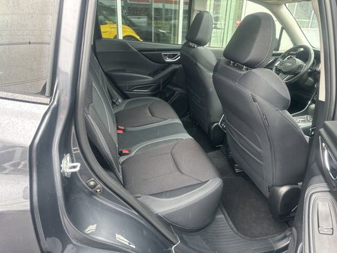 Used 2022 Subaru Forester Premium AWD/4WD image 11