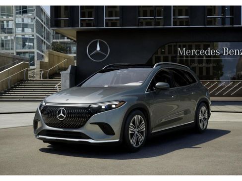 New 2026 Mercedes-Benz EQS 400 4MATIC SUV image 38