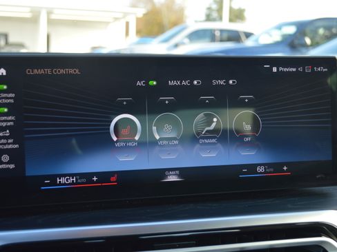 Certified 2023 BMW 330i xDrive Sedan w/ Premium Package image 22