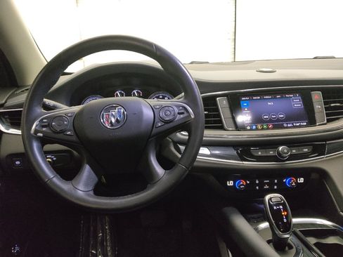 Used 2021 Buick Enclave Essence w/ Sound and Sites Package FWD image 22