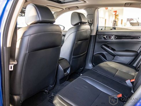 Used 2022 Honda Civic Touring image 32
