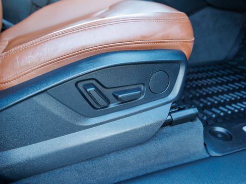 Used 2023 Audi Q7 3.0T Premium w/ Convenience Package image 32