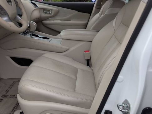 Used 2015 Nissan Murano Platinum w/ Platinum Technology Package AWD/4WD image 16