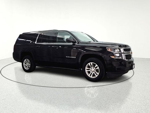 Used 2019 Chevrolet Suburban LT AWD/4WD image 9