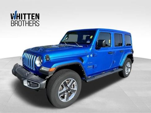 Used 2022 Jeep Wrangler Unlimited Sahara w/ LED Lighting Group AWD/4WD image 1