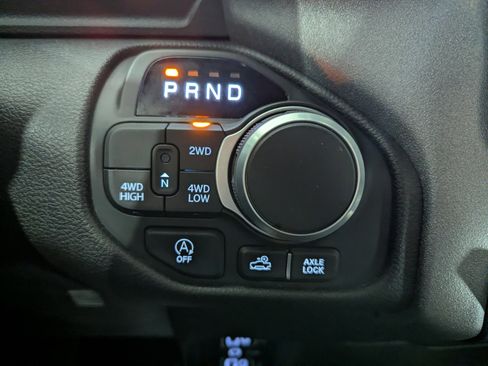 Used 2025 RAM 1500 Classic Warlock image 18