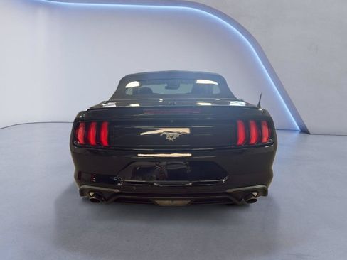 Used 2021 Ford Mustang Premium RWD image 7