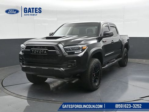 Used 2021 Toyota Tacoma TRD Pro AWD/4WD image 6