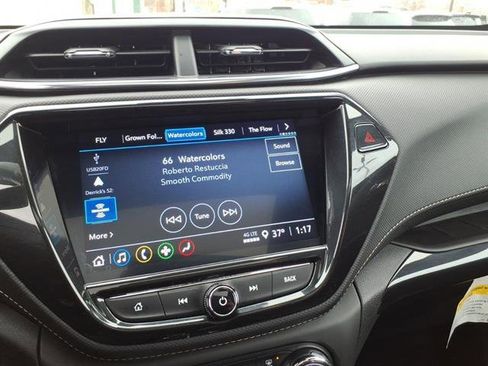 Used 2023 Chevrolet TrailBlazer ACTIV w/ Sun and Liftgate Package image 17