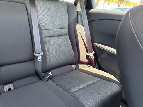 Used 2025 Nissan Rogue SV FWD image 39