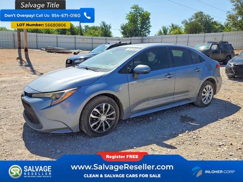 Used 2020 Toyota Corolla LE FWD image 1