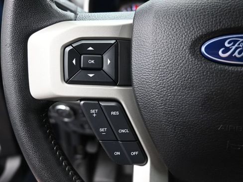 Used 2020 Ford F250 Lariat w/ Lariat Ultimate Package AWD/4WD image 6