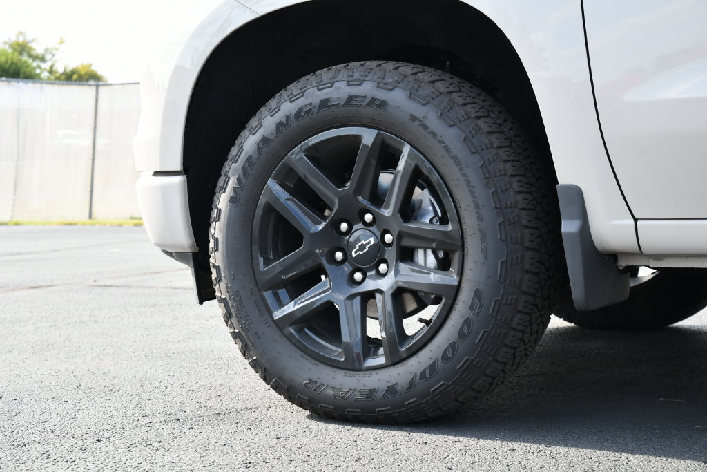 Used 2026 Chevrolet Silverado 1500 RST w/ Safety Package AWD/4WD image 12