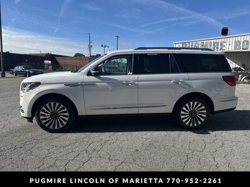 Used 2019 Lincoln Navigator Reserve image 9