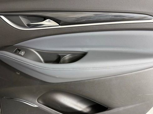 Used 2023 Buick Enclave Essence w/ Experience Buick Package image 26