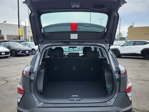 New 2026 Hyundai Kona SE image 30