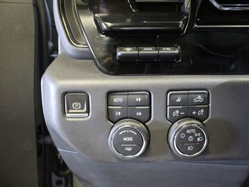 Used 2023 Chevrolet Silverado 1500 ZR2 w/ Technology Package AWD/4WD image 11