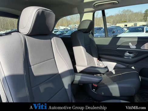 Certified 2026 Mercedes-Benz GLS 450 4MATIC image 28