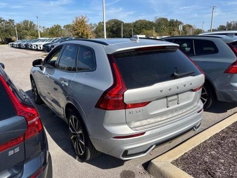 Used 2023 Volvo XC60 B5 Plus w/ Climate Package image 10
