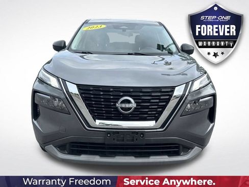 Used 2023 Nissan Rogue S FWD image 10