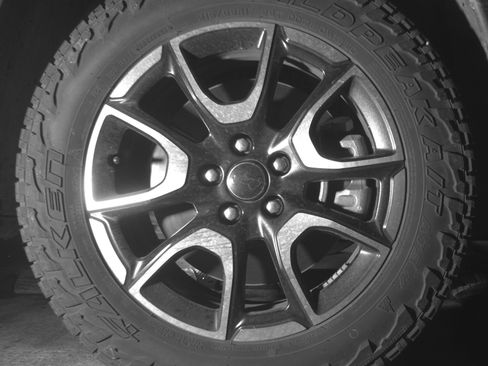Used 2025 Jeep Compass Trailhawk w/ Trailer Tow Group AWD/4WD image 13