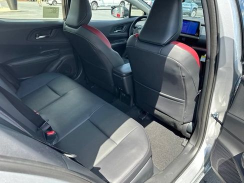 New 2026 Toyota Prius Plug-In Hybrid FWD image 27