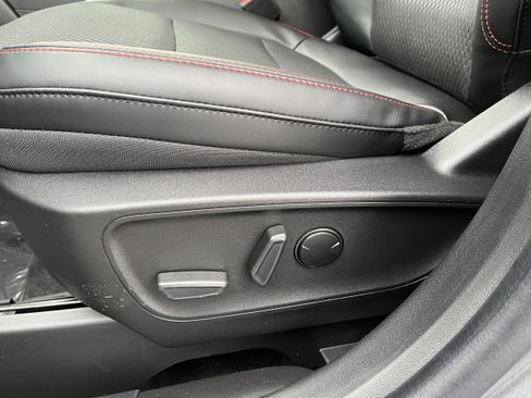 New 2026 Ford Escape ST-Line w/ Tech Pack #1 image 10