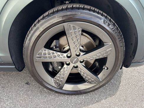 Used 2024 Genesis GV70 3.5T Sport w/ Sport Prestige Package image 9