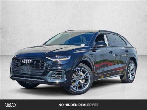 Used 2022 Audi Q8 Premium AWD/4WD image 1